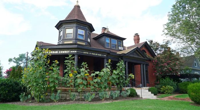 The 1890s Queen Anne Victorian, complete with a wrap-around porch, was once owned by a doctor who used the home for his medical practice. Situated in East Nashville, it’s often referred to as the ‘Brooklyn of Nashville.’