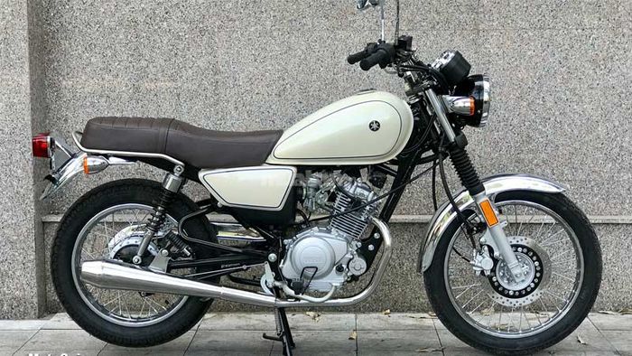 Yamaha YB125 SP - Xe côn tay phong cách cổ điển đầy cuốn hút