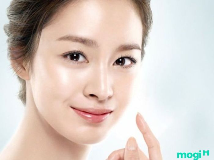 Tử vi đối với nữ giới có mắt phượng mày ngài