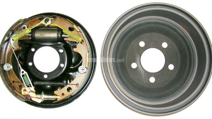 Ưu và nhược điểm của phanh tang trống