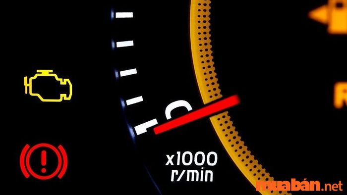 Một số loại đèn cảnh báo trên ô tô.