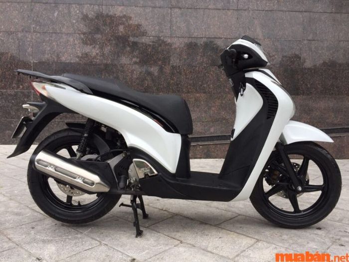 Xe SH hết điện phải làm sao?