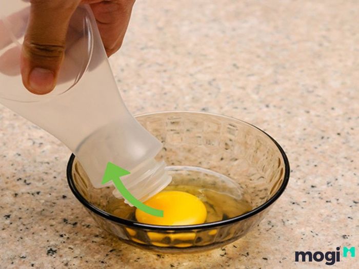 Cách tái chế chai nhựa hiệu quả và sáng tạo