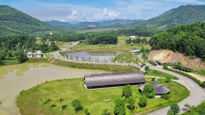 Các thuật ngữ cơ bản trong phong thủy âm trạch giúp hiểu rõ hơn về cách chọn lựa mộ phần hợp phong thủy.