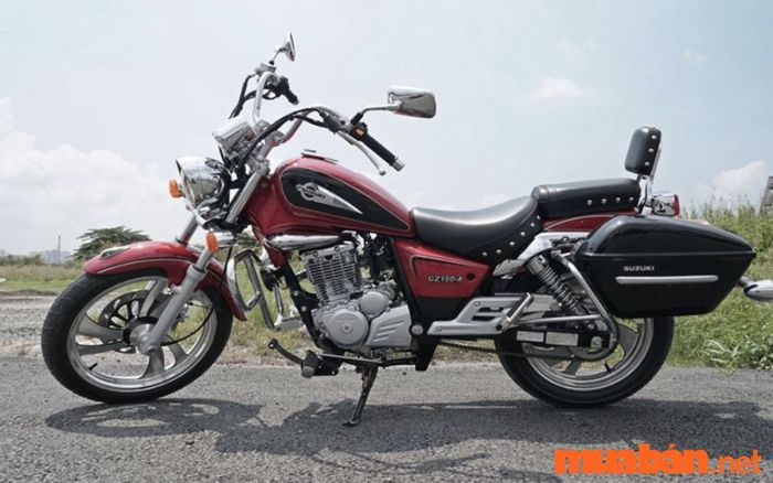 Xe máy lý tưởng để đồng hành trong những chuyến phượt dài và khám phá những vùng đất mới.