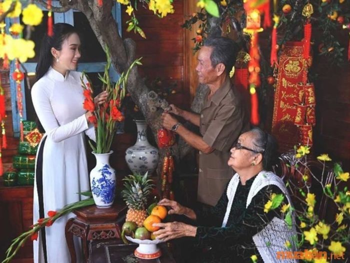 Lựa chọn người xông đất cho gia chủ Canh Ngọ 1990 trong năm 2024