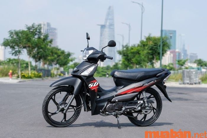 SYM Elegant 50 là mẫu xe số nhỏ gọn, trang bị động cơ 4 thì, phù hợp cho nhu cầu di chuyển linh hoạt.