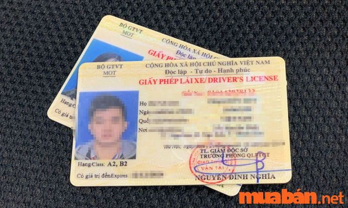 Giấy tờ xe máy gồm những gì?