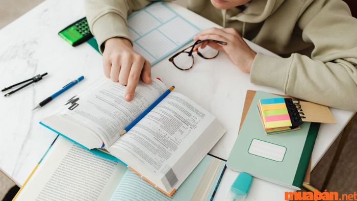 Mệnh Kim hợp với nghề gì?