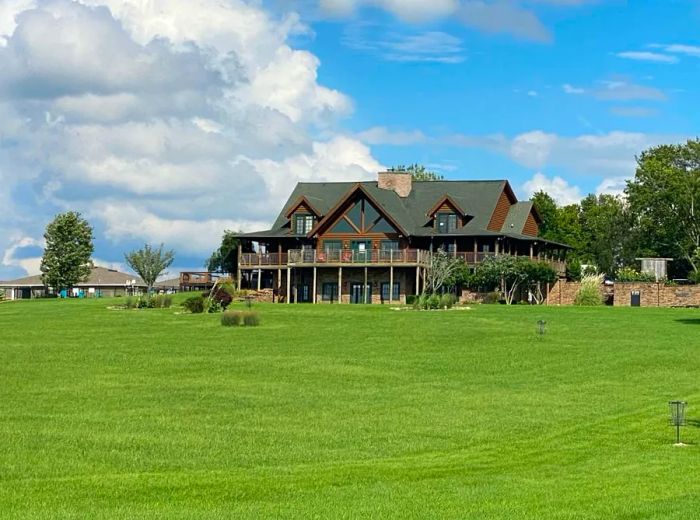 Fit Farm retreats are held at Rock Springs Retreat Center in Castalian Springs, Tennessee.