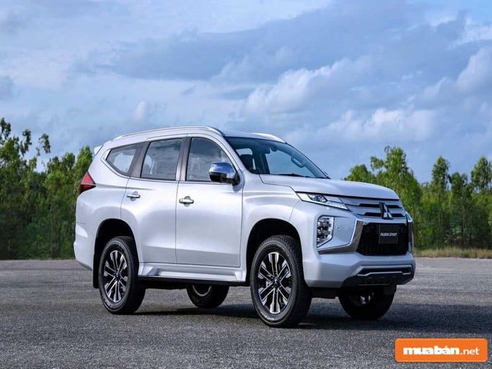 Lái Thử Xe Để Đánh Giá Cẩn Thận Hơn