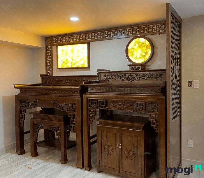Bàn thờ tam cấp là thiết kế bàn thờ 3 tầng phổ biến trong các không gian thờ cúng
