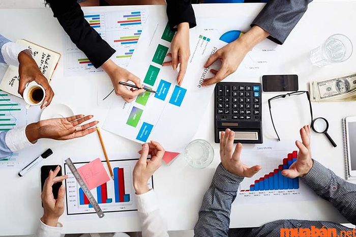 Công việc hàng ngày của kế toán tài chính bao gồm những gì?