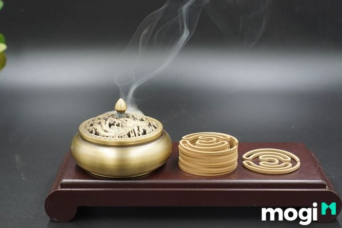 Về nhà mới mang gì vào trước?