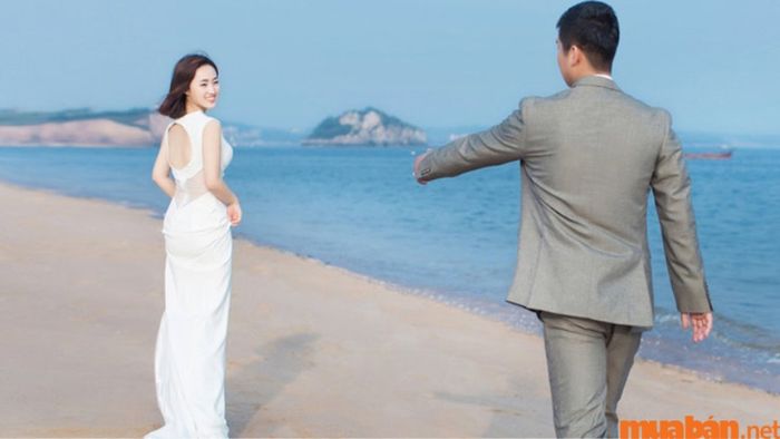 Tử vi Tân Tỵ 2001 nam mạng năm 2024 dự báo về tình yêu và gia đình