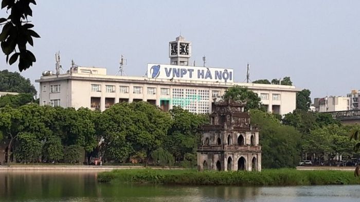 Bưu điện Hà Nội là một địa điểm thân thuộc với người dân thủ đô - Nguồn: Internet