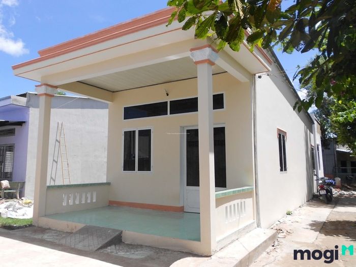 Mẫu nhà với thiết kế truyền thống này hiện đang được rất nhiều người yêu thích.