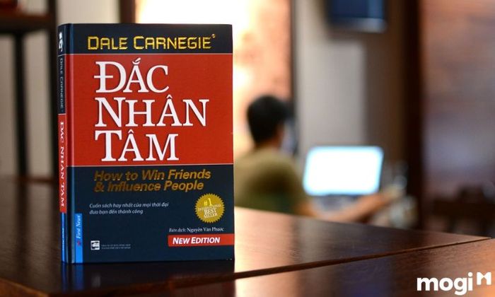 Đắc Nhân Tâm của tác giả Dale Carnegie