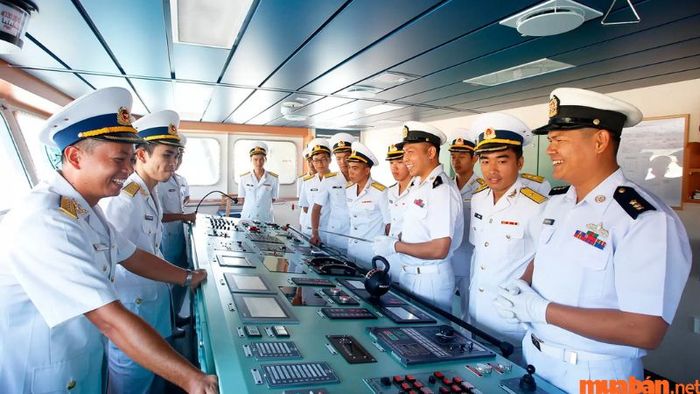 Mức lương ngành hàng hải đối với vị trí thuyền viên
