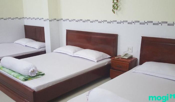 Hãy xây dựng và cập nhật thông tin về nhà nghỉ của bạn lên các mạng xã hội để thu hút sự chú ý và giúp khách hàng dễ dàng tiếp cận hơn.