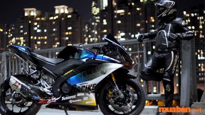 kiểm tra địa chỉ bán xe máy cũ trước khi quyết định mua R15 cũ