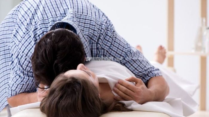 Chiêm bao thấy vợ hoặc chồng qua đời có ý nghĩa gì?