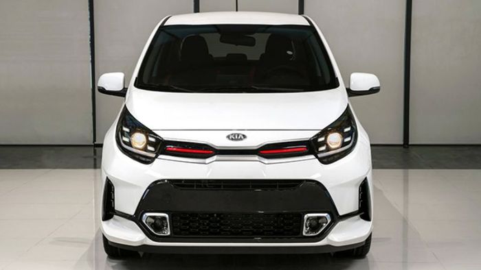 So sánh giá xe KIA 4 chỗ và 5 chỗ gầm cao