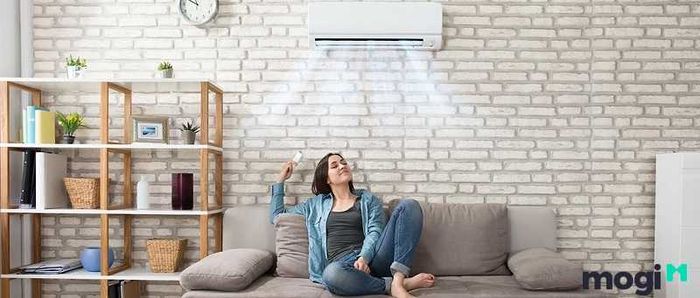 Để khí lạnh được phân bố đồng đều trong phòng, bạn nên lắp điều hòa ở vị trí trung tâm của căn phòng.