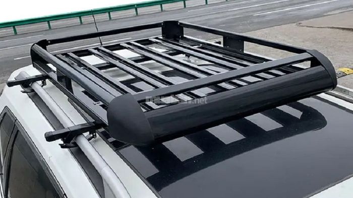 Lắp đặt giá nóc là một trong những lựa chọn phổ biến để độ xe VF3, giúp tăng tính năng và thẩm mỹ cho chiếc xe.