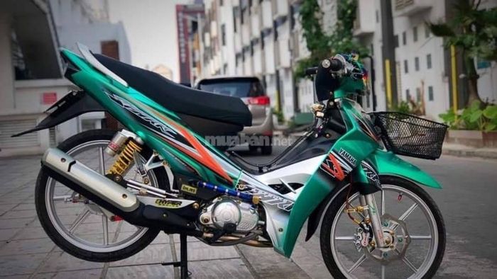 Sirius 50cc độ theo phong cách đơn giản kiểu Thái, nhẹ nhàng nhưng không kém phần thu hút