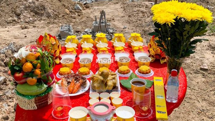 Chuẩn bị mâm lễ cho lễ cất nóc nhà như thế nào?