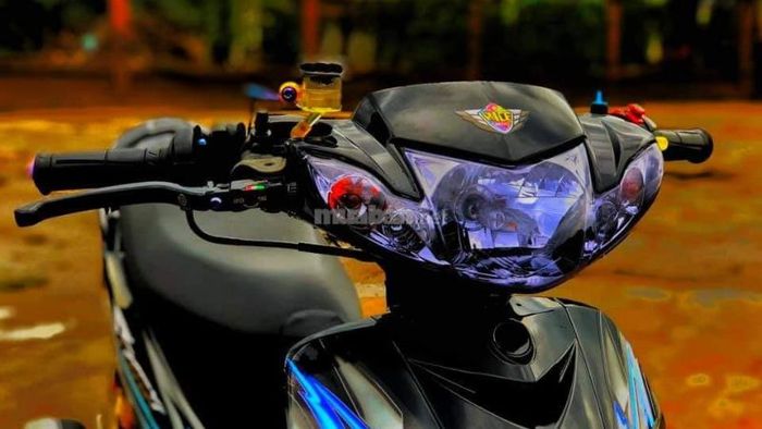 Sirius 50cc độ với dàn đèn full cực kỳ ấn tượng