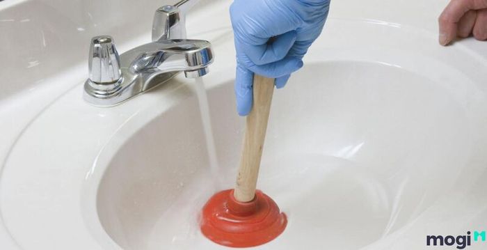Cách Thông Tắc Chậu Rửa Mặt Đơn Giản và Hiệu Quả