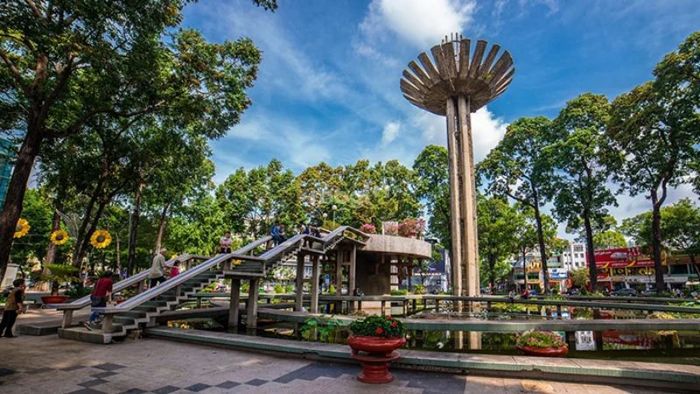 Tổng quan về hồ Con Rùa