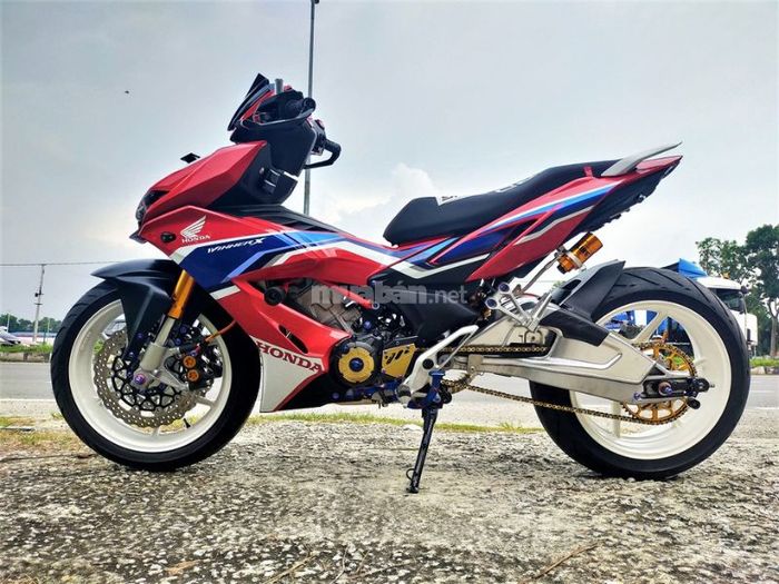 Honda Winner X mang phong cách phân khối lớn, được chế tác từ xưởng độ tại Malaysia