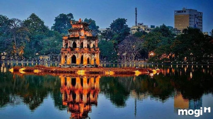 Khám phá thủ đô Hà Nội