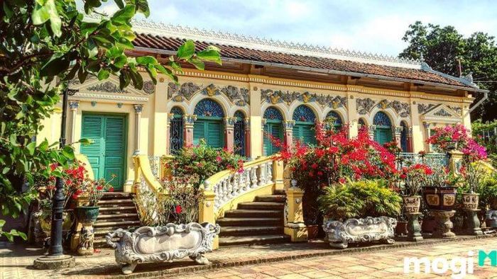 Nhà Cổ Bình Thủy