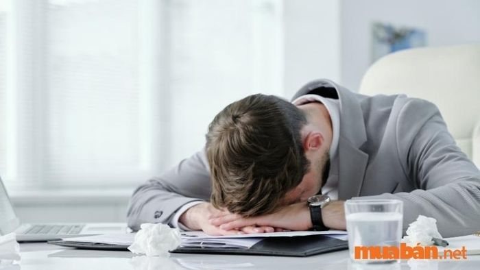 Người tuổi Mậu Dần 1998 dễ gặp phải các vấn đề về sức khỏe và căng thẳng trong năm 2024.