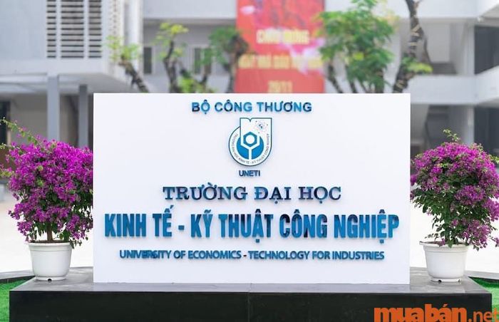 Đại học Kinh tế Kỹ thuật Công nghiệp