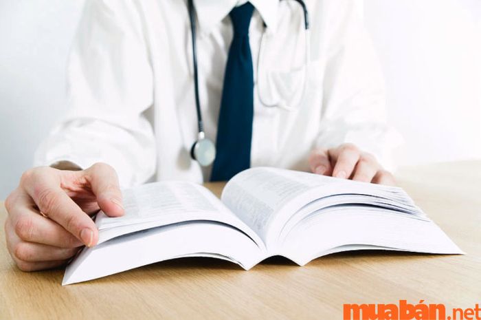 Muốn trở thành y tá, cần học ngành gì?