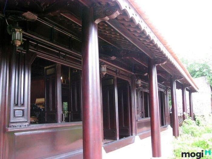 Đo lường các cấu kiện như cột và mái nhà