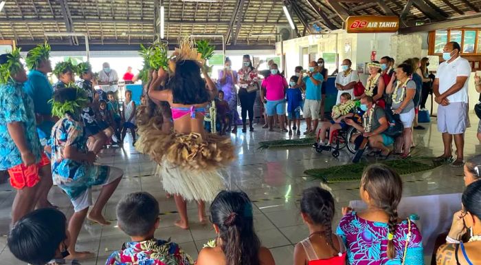 Mathias and his family were given a warm Polynesian welcome when they arrived in Rangiroa.