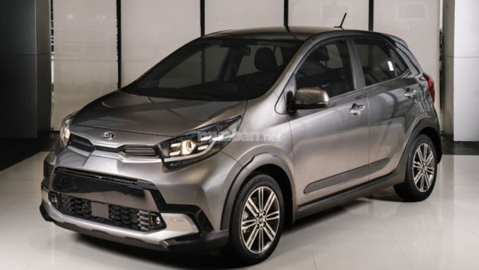 KIA Morning sở hữu thiết kế nhỏ gọn, giá hợp lý, rất phù hợp với người tiêu dùng có nhu cầu tiết kiệm và di chuyển trong thành phố.
