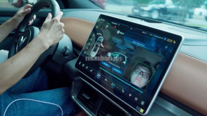 3. Các tiện ích nổi bật trên xe