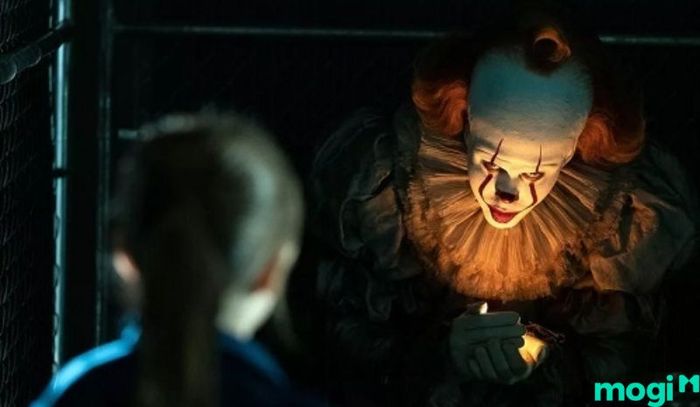 Cách hóa trang Halloween thành chú hề IT khá đơn giản và dễ thực hiện.
