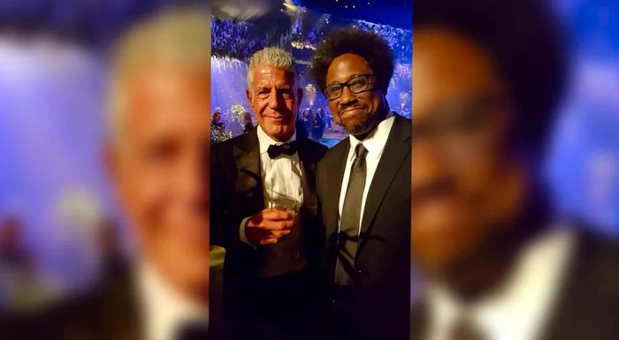 Kamau and Tony crossed paths at the 2016 Emmy Awards.