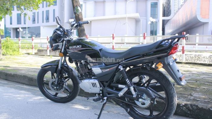 Xe Cafe Racer giá rẻ - Mẫu Suzuki HJ125K-A
