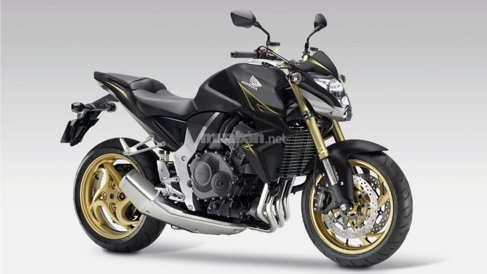Honda CB1000R chắc chắn là cái tên không thể thiếu trong bộ sưu tập xe Cafe Racer giá rẻ mà những tín đồ xe không thể bỏ qua.