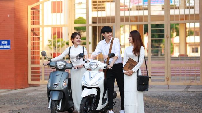 Quy định pháp lý về việc học sinh lớp 10 sử dụng xe máy