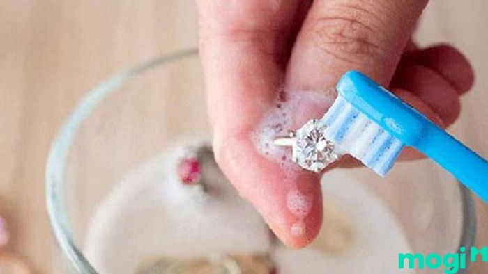 Cách làm sáng bạc và bảo quản bạc hiệu quả